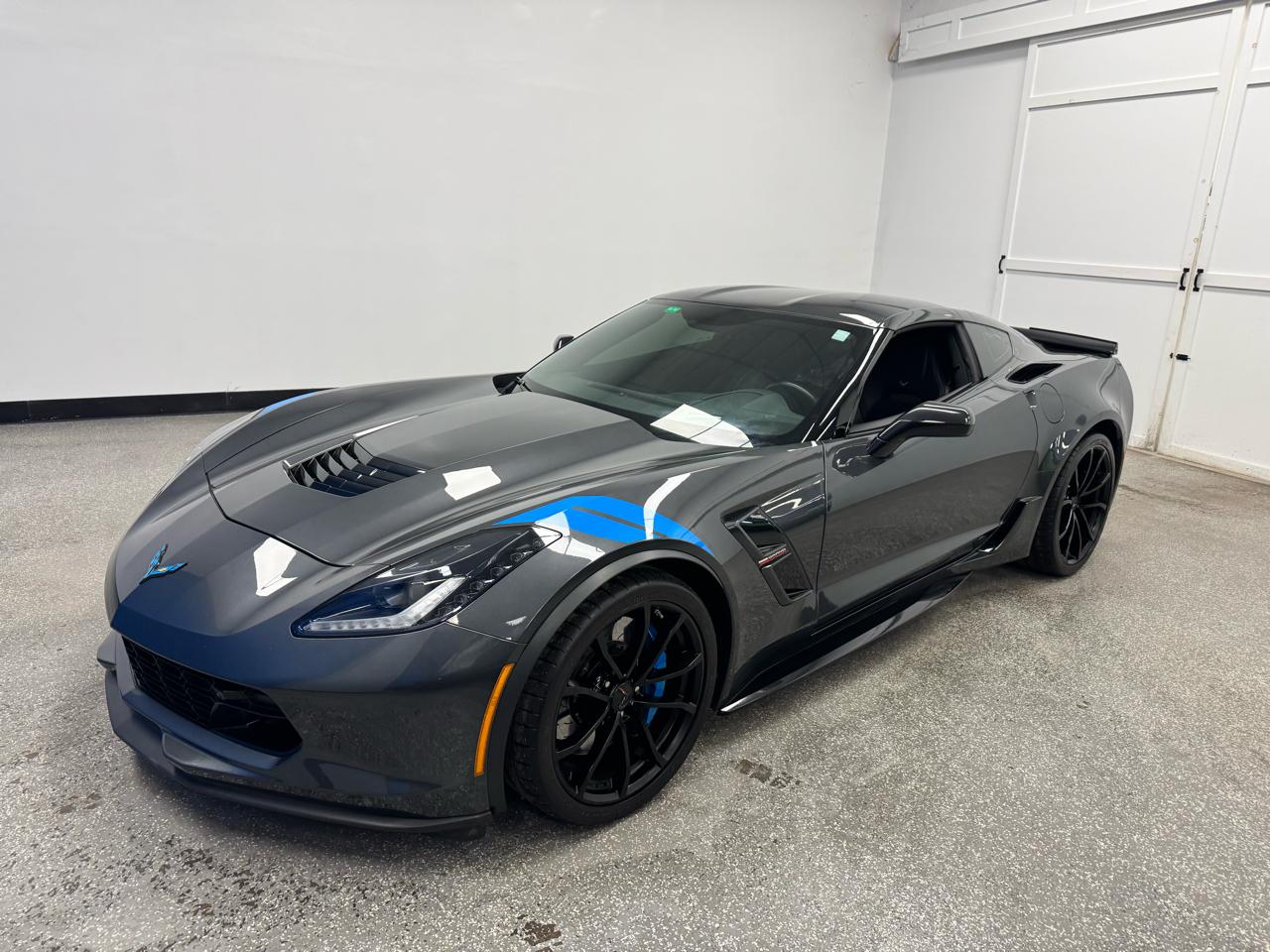 Chevrolet Corvette 2dr Grand Sport Cpe w/2LT 2017