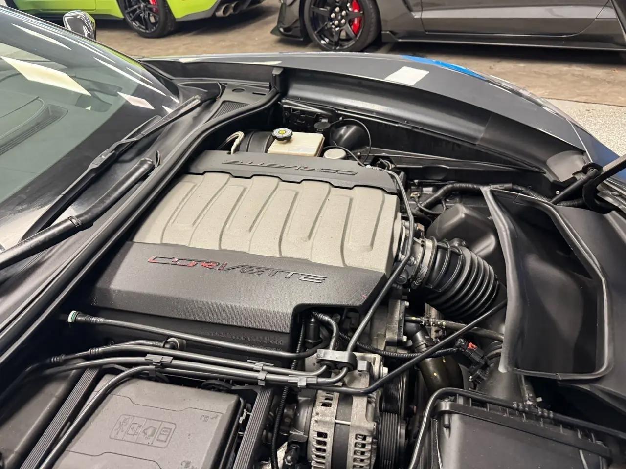 Chevrolet Corvette 2dr Grand Sport Cpe w/2LT 2017
