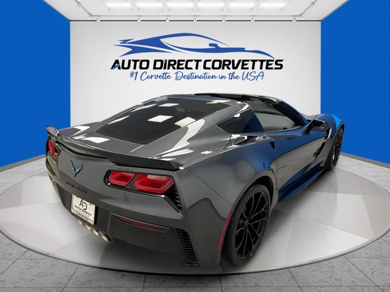 Chevrolet Corvette 2dr Grand Sport Cpe w/2LT 2017