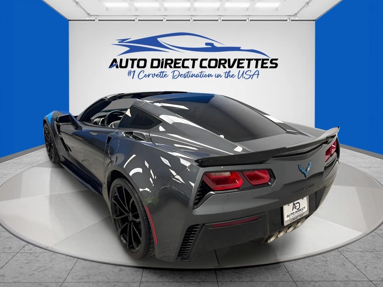 Chevrolet Corvette 2dr Grand Sport Cpe w/2LT 2017