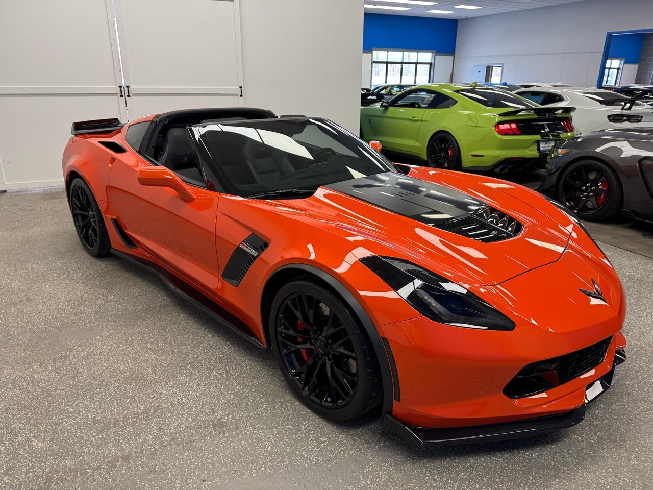 Chevrolet Corvette 2dr Z06 Cpe w/2LZ 2019