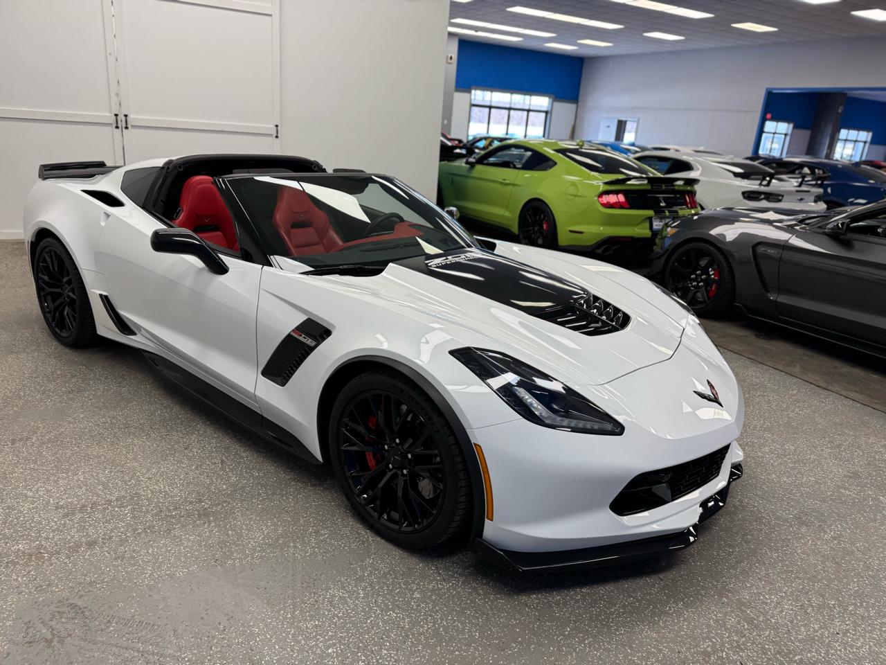 Chevrolet Corvette 2dr Z06 Cpe w/2LZ 2019