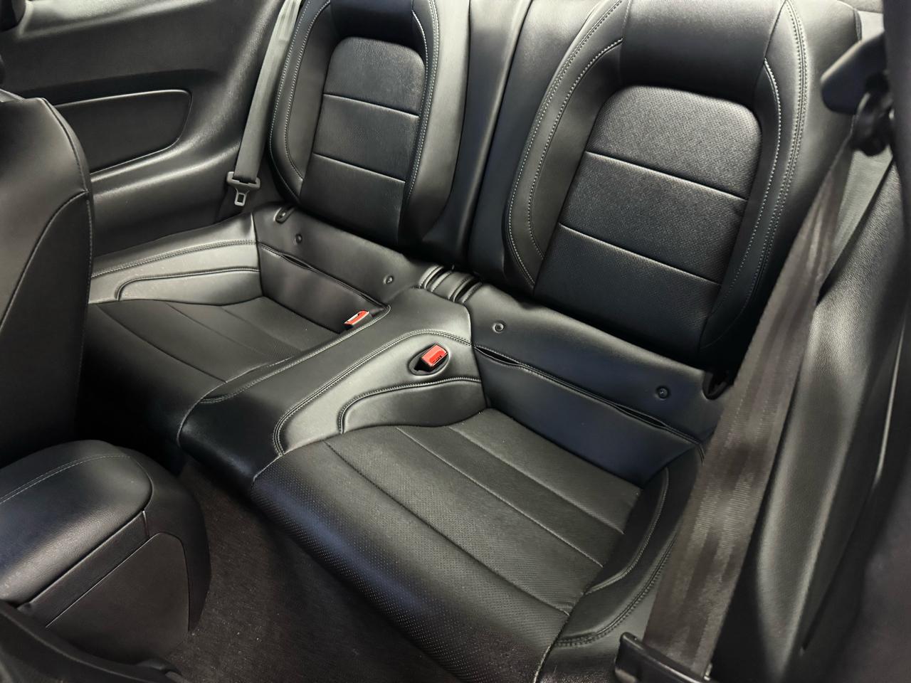 Ford Mustang Bullitt Fastback 2019