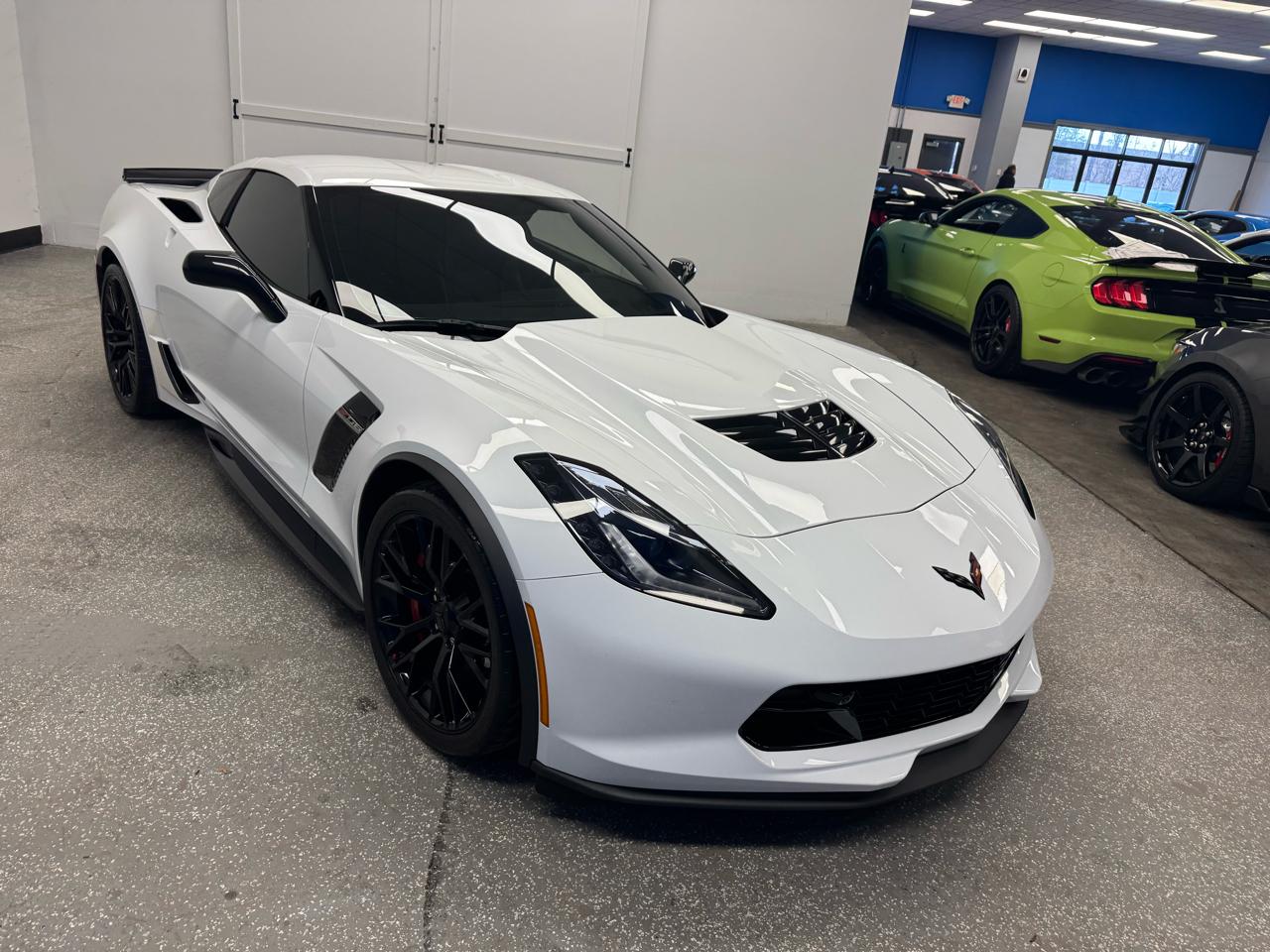 Chevrolet Corvette 2dr Z06 Cpe w/2LZ 2019