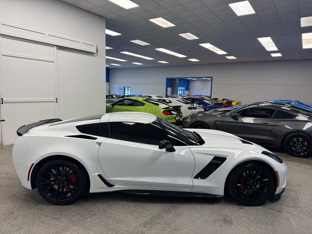 Chevrolet Corvette 2dr Z06 Cpe w/2LZ 2019