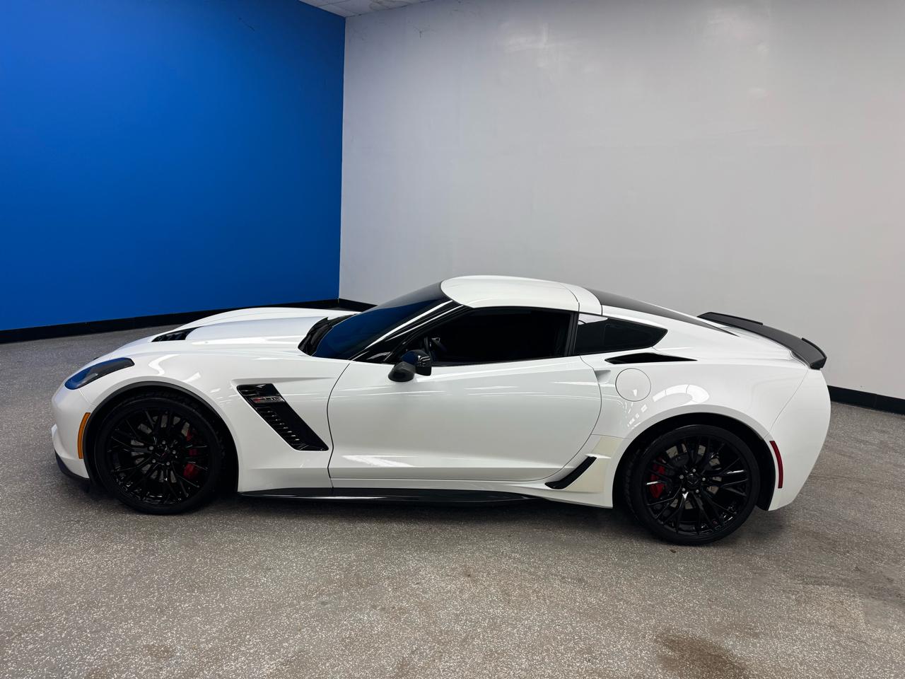 Chevrolet Corvette 2dr Z06 Cpe w/2LZ 2019