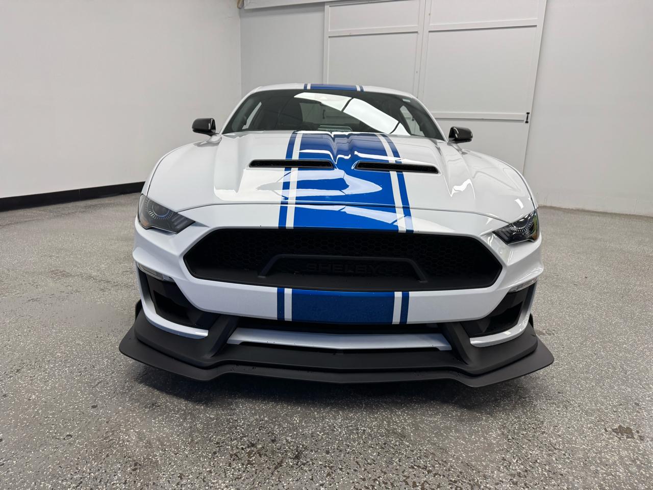 Ford Mustang  2019