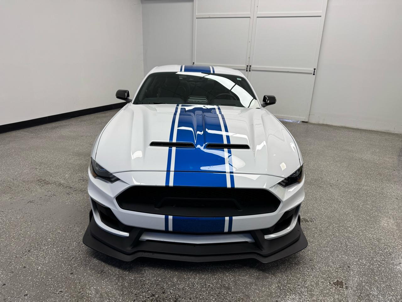 Ford Mustang  2019