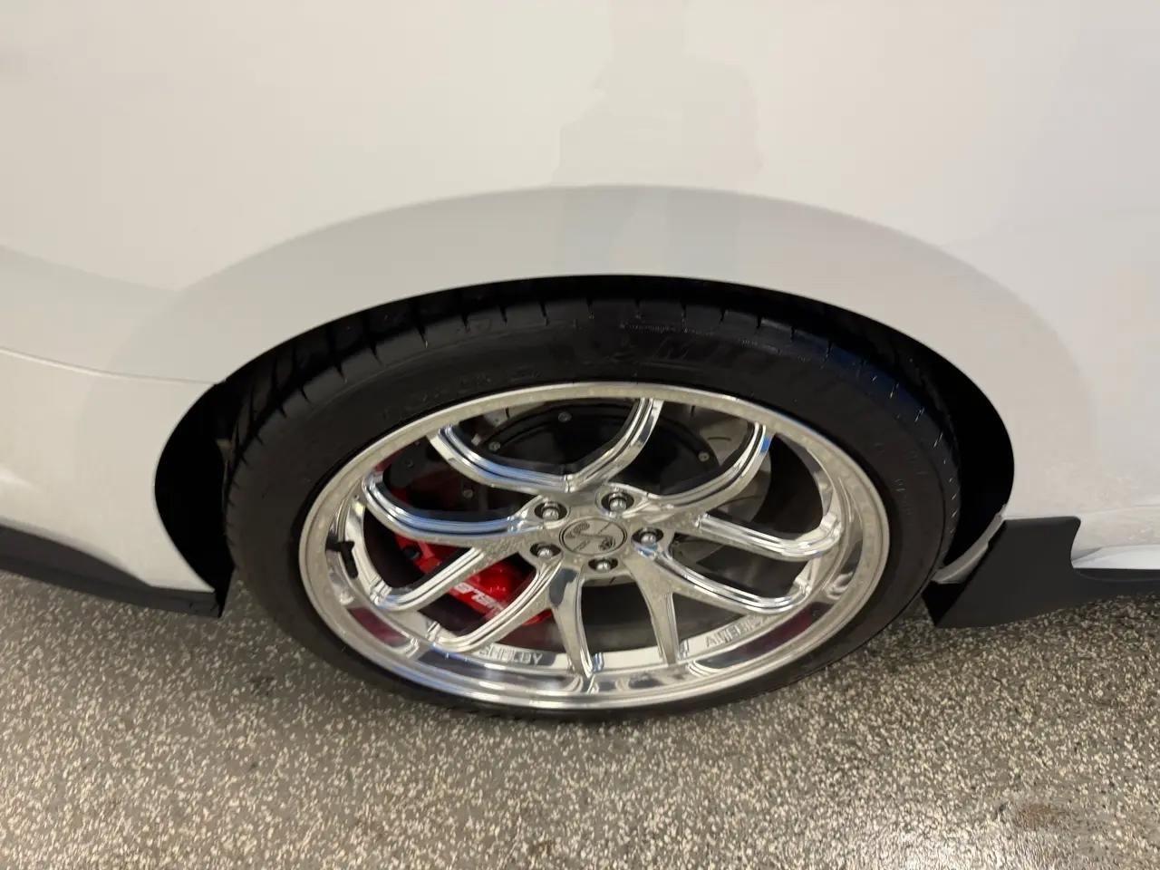 Ford Mustang  2019