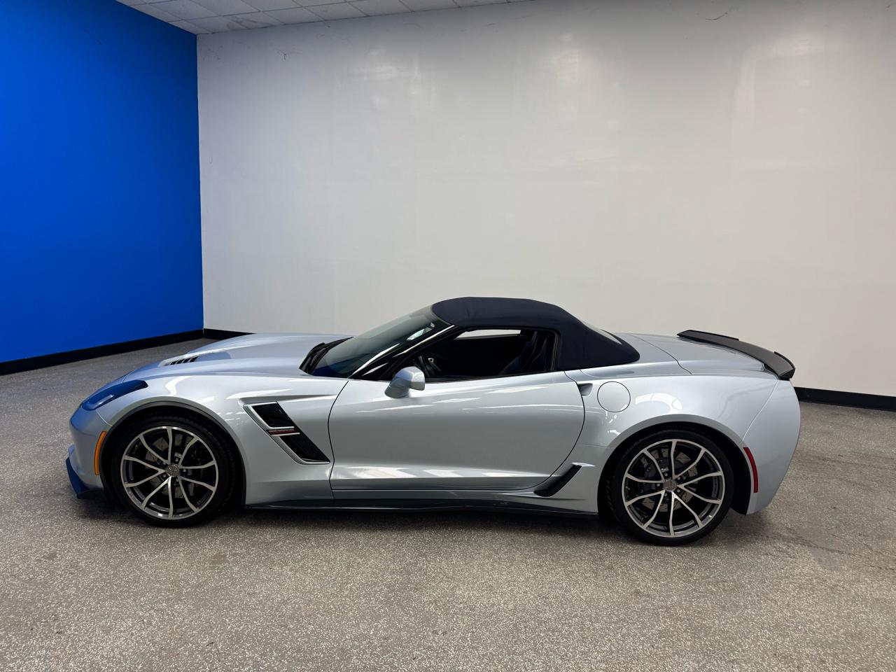 Chevrolet Corvette 2dr Grand Sport Conv w/3LT 2017