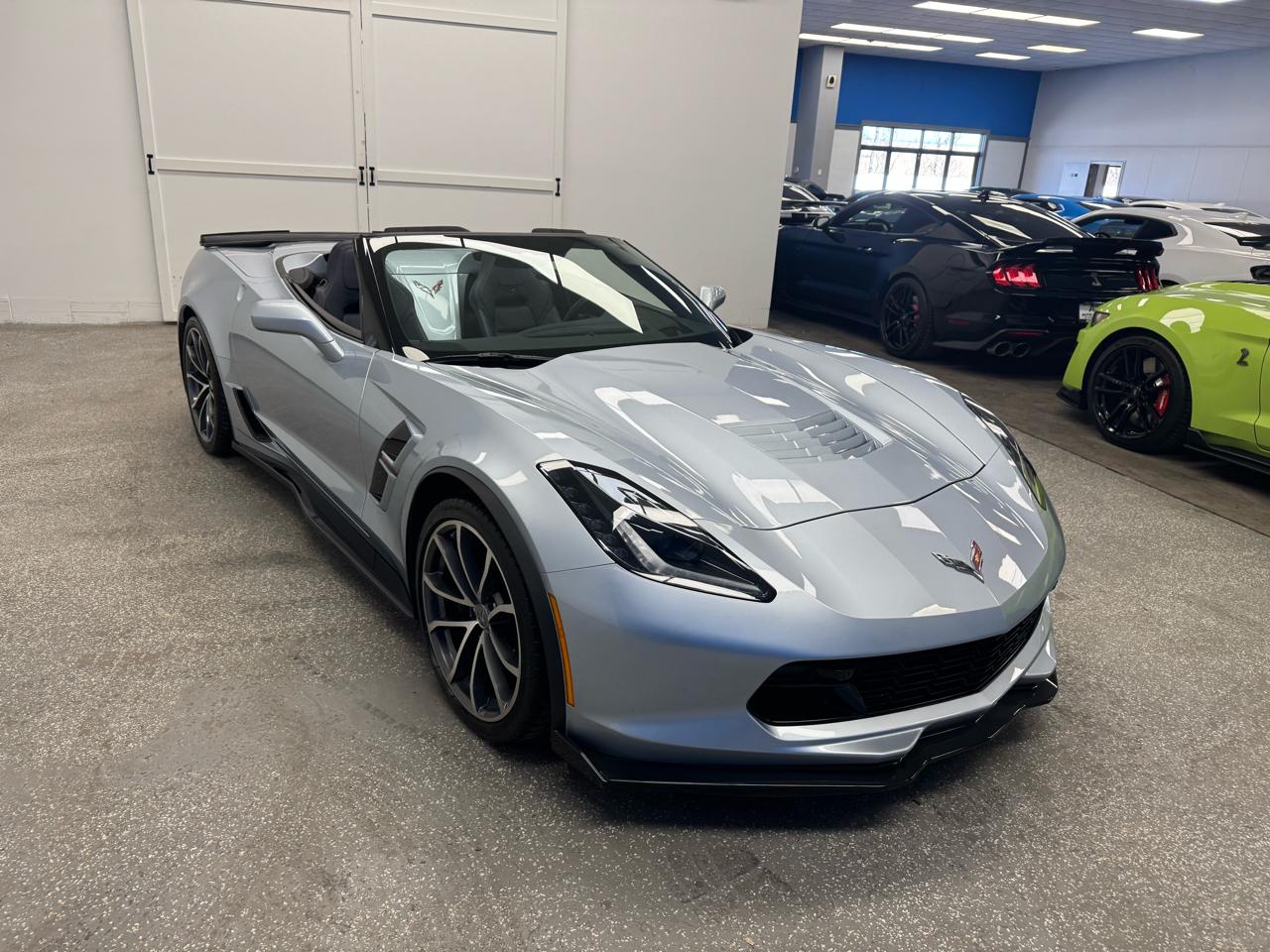 Chevrolet Corvette 2dr Grand Sport Conv w/3LT 2017