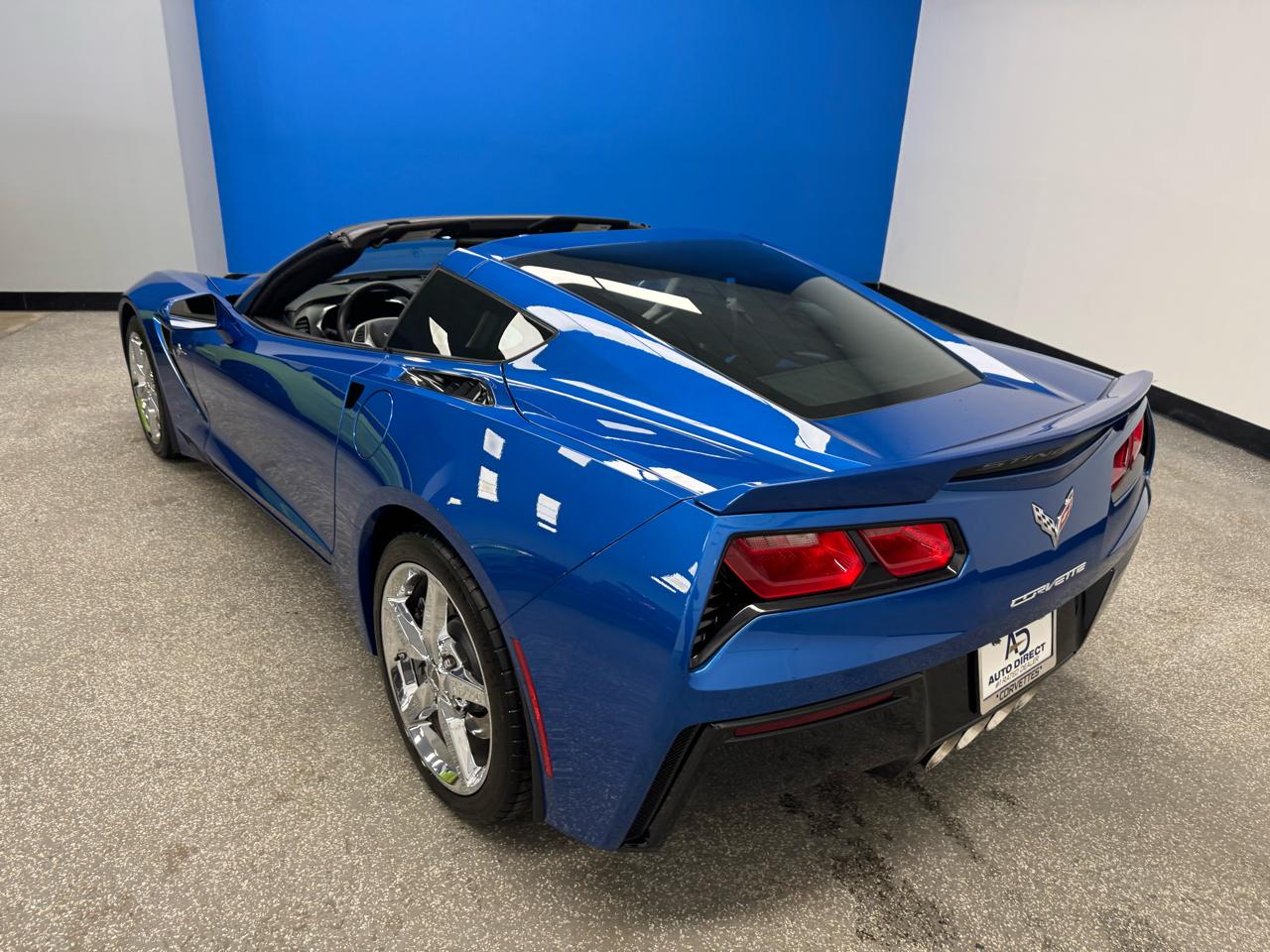 Chevrolet Corvette 2dr Stingray Cpe w/2LT 2015