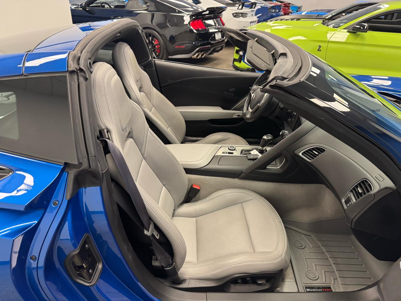 Chevrolet Corvette 2dr Stingray Cpe w/2LT 2015