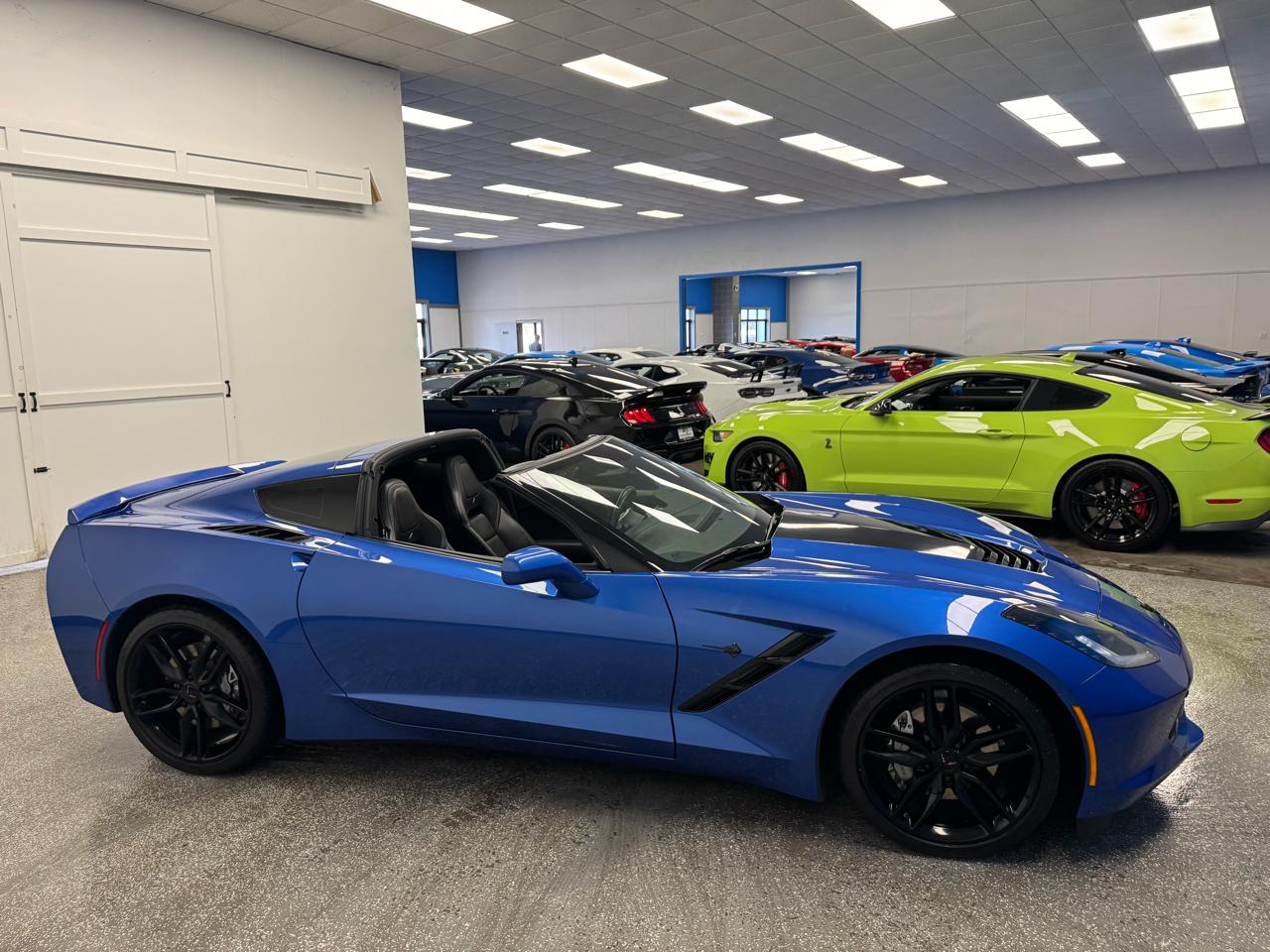 Chevrolet Corvette 2dr Stingray Cpe w/2LT 2019