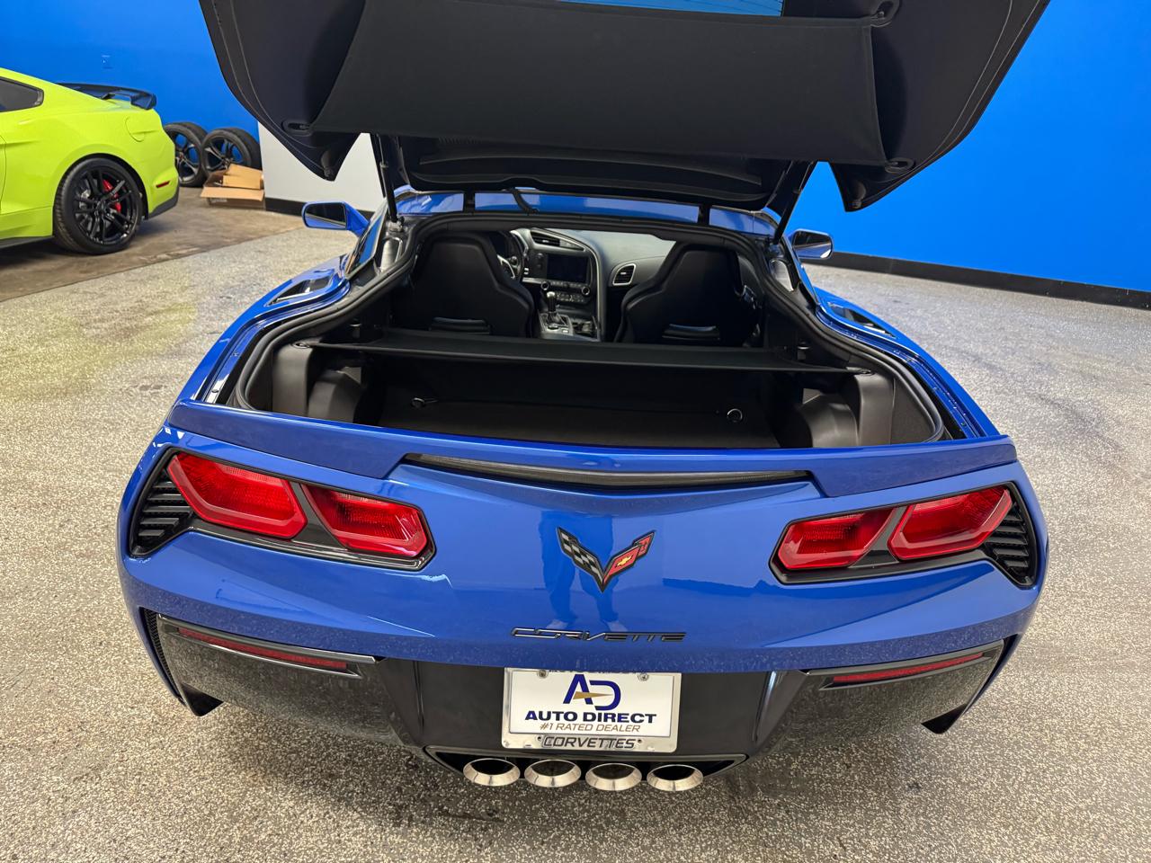Chevrolet Corvette 2dr Stingray Cpe w/2LT 2019
