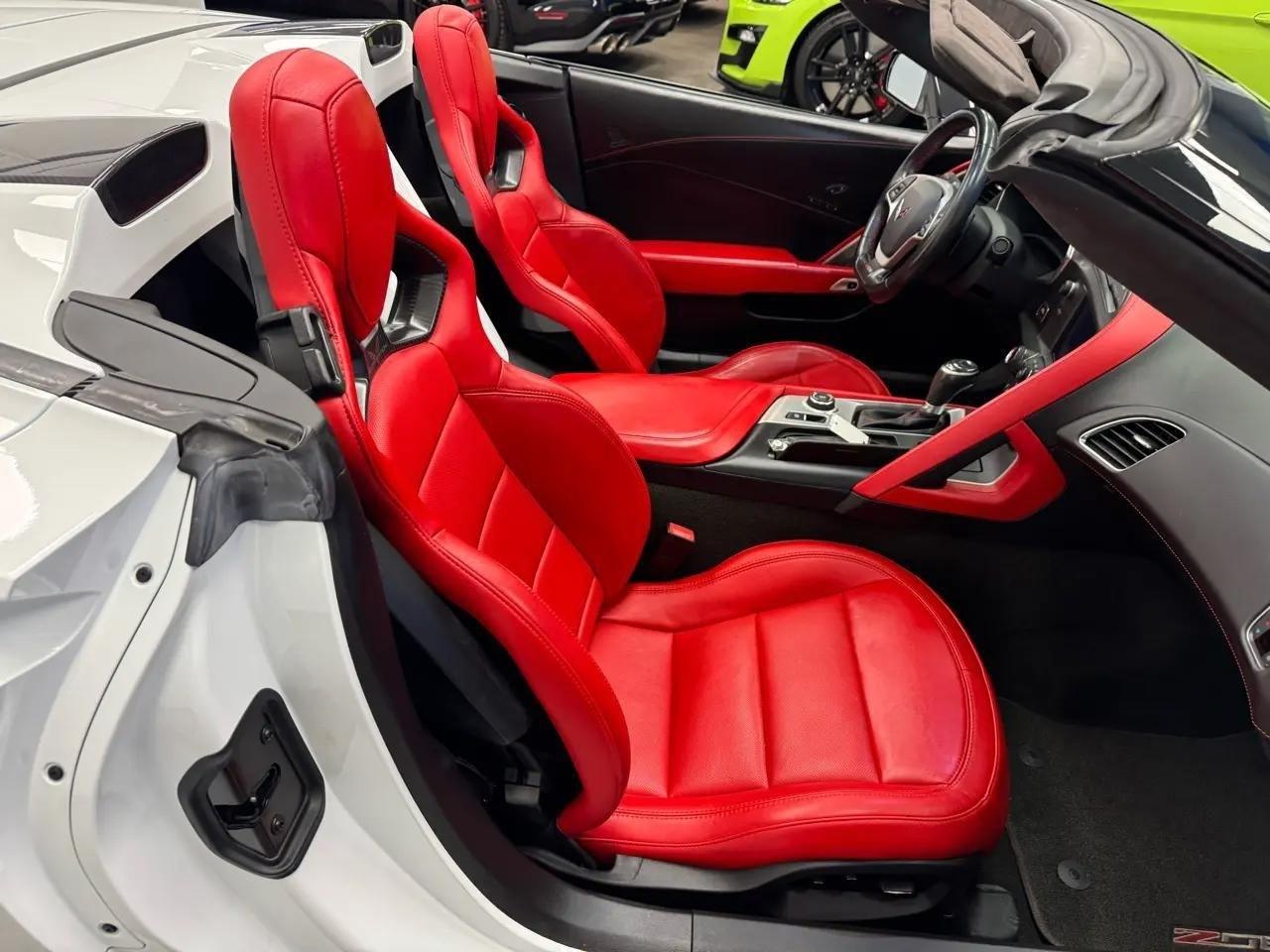 Chevrolet Corvette 2dr Z06 Conv w/3LZ 2015