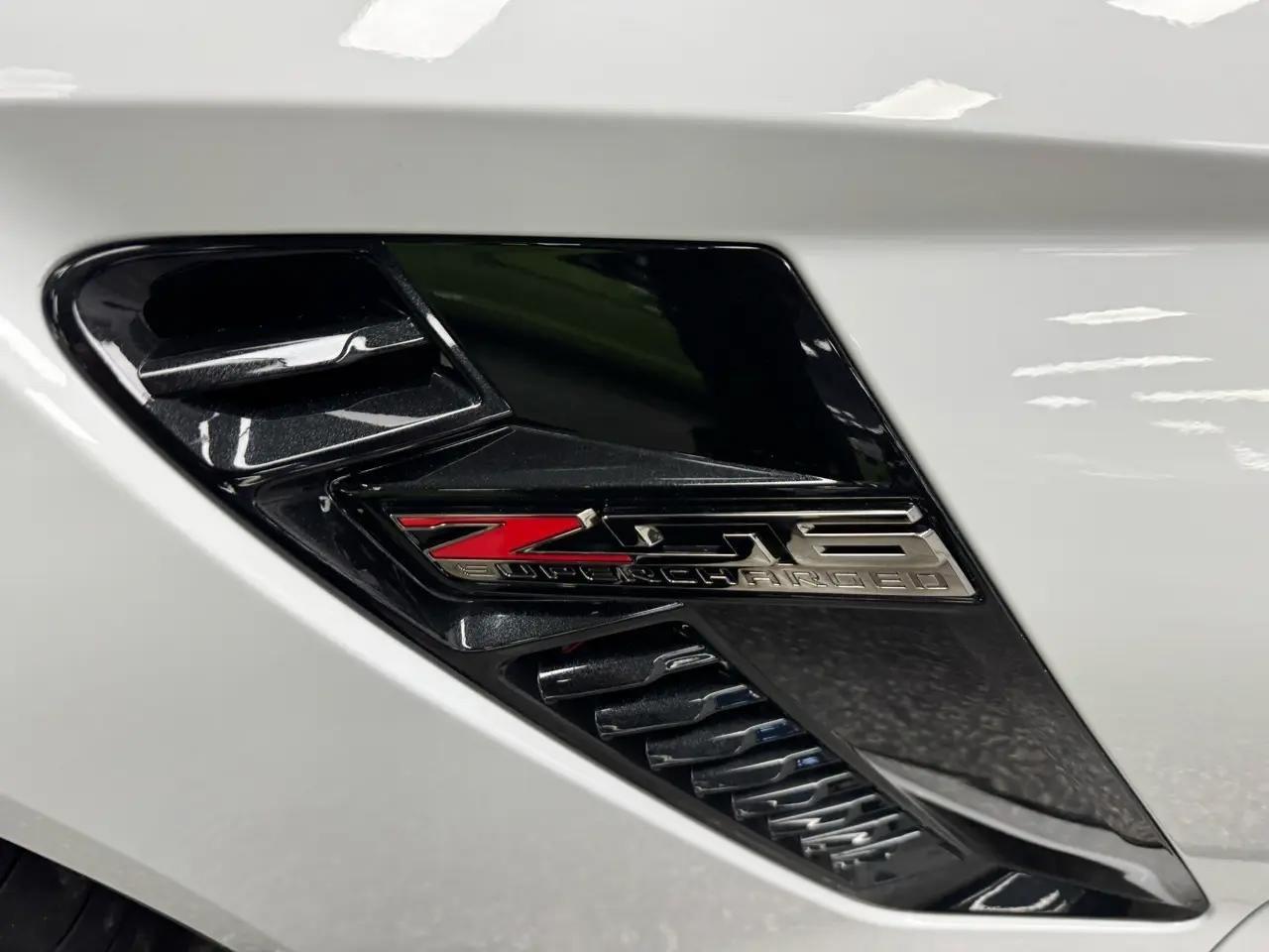 Chevrolet Corvette 2dr Z06 Conv w/3LZ 2015