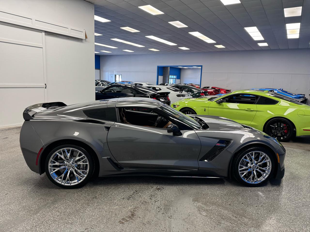 Chevrolet Corvette 2dr Z06 Cpe w/3LZ 2015
