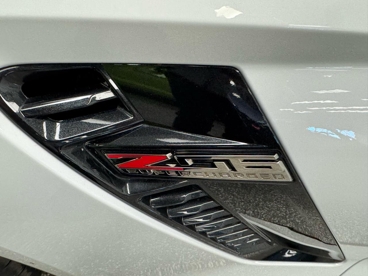 Chevrolet Corvette 2dr Z06 Conv w/3LZ 2015