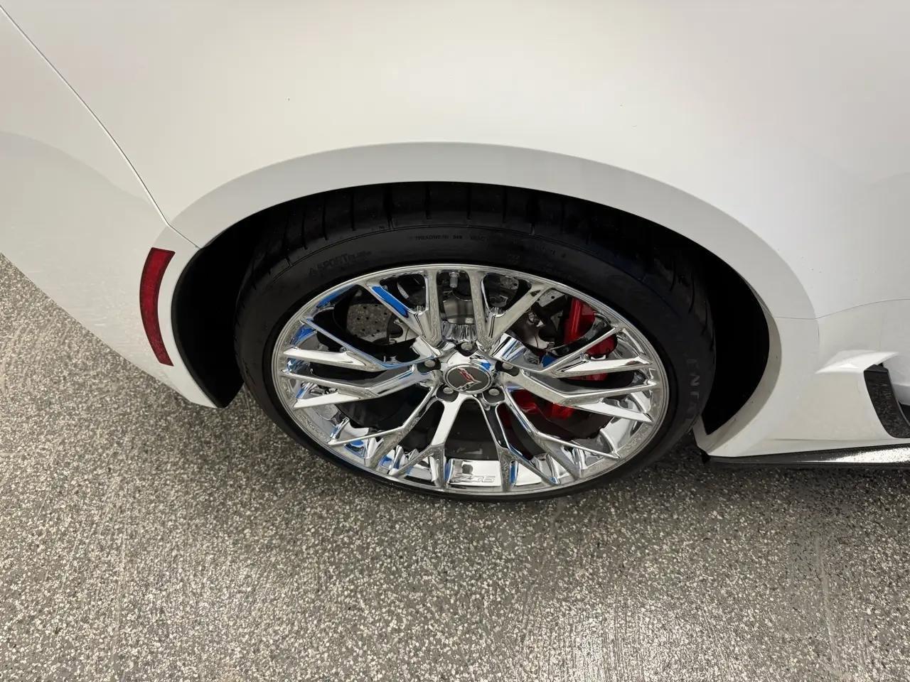 Chevrolet Corvette 2dr Z06 Conv w/3LZ 2015