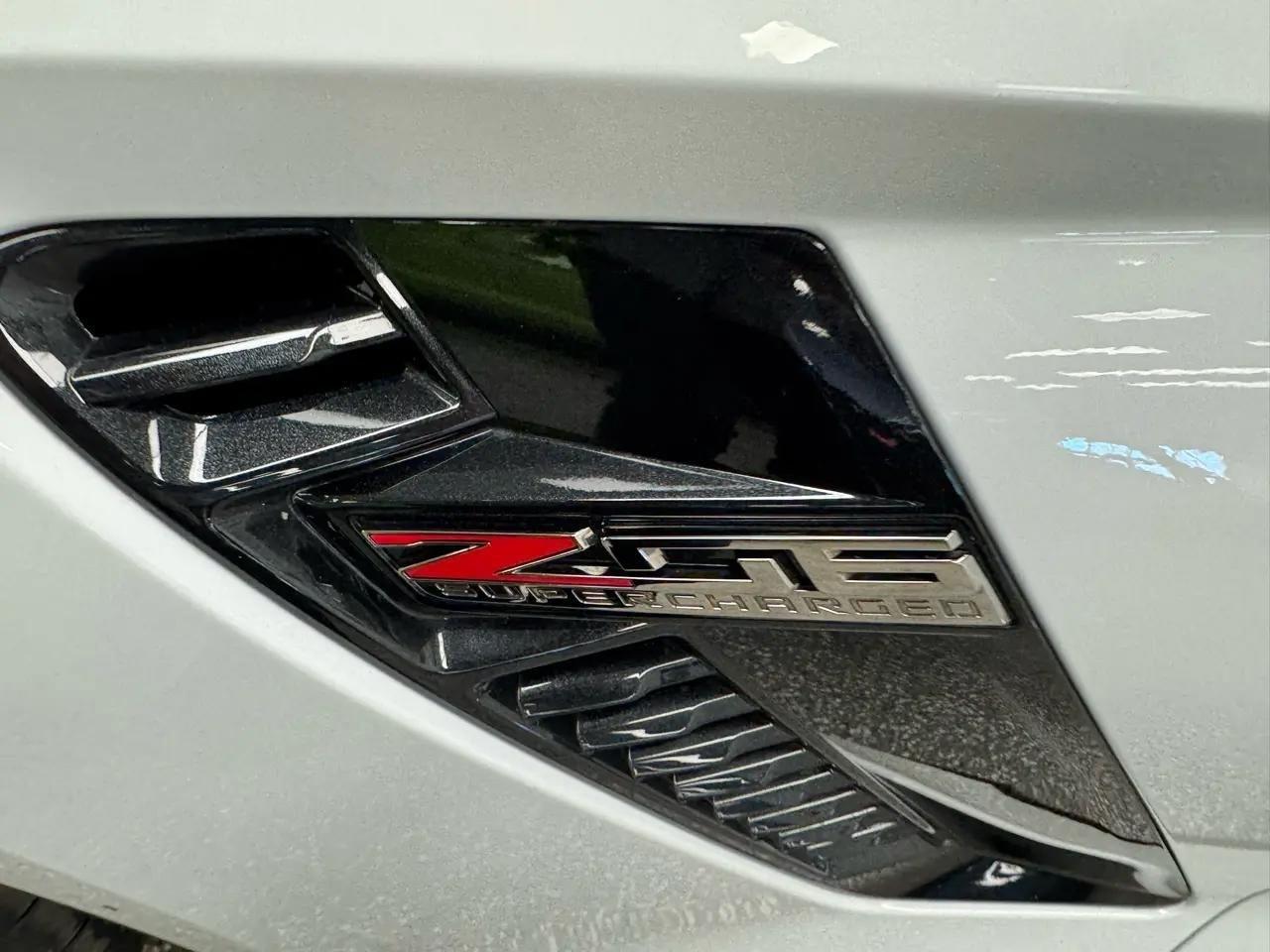 Chevrolet Corvette 2dr Z06 Conv w/3LZ 2015