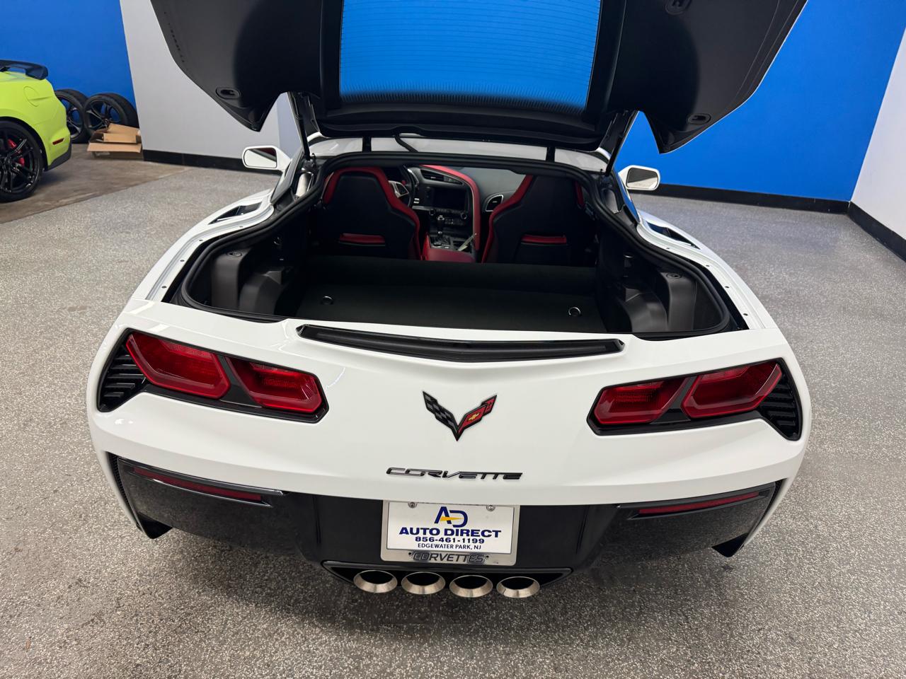 Chevrolet Corvette 2dr Stingray Cpe w/2LT 2019