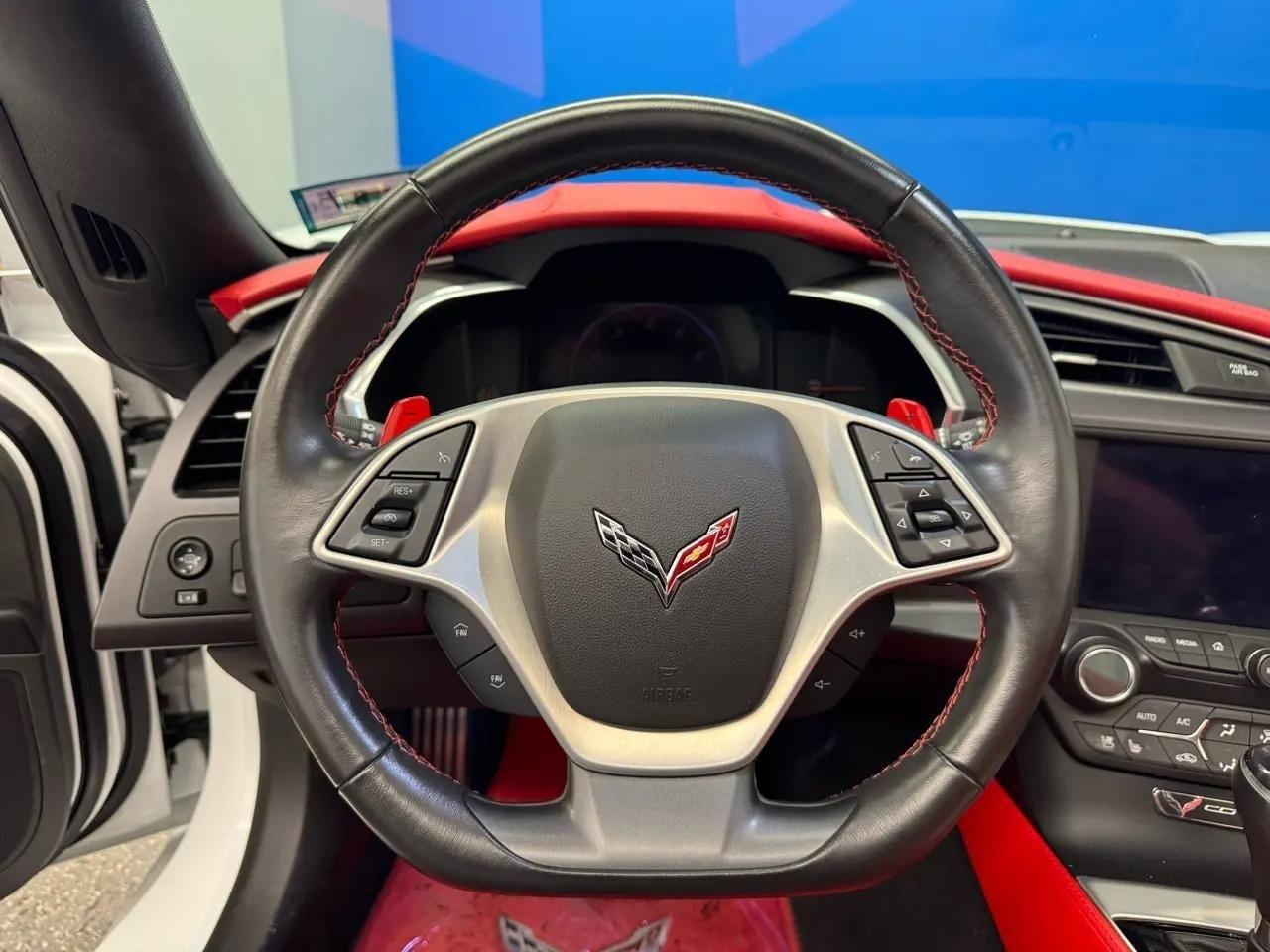 Chevrolet Corvette 2dr Stingray Cpe w/2LT 2019