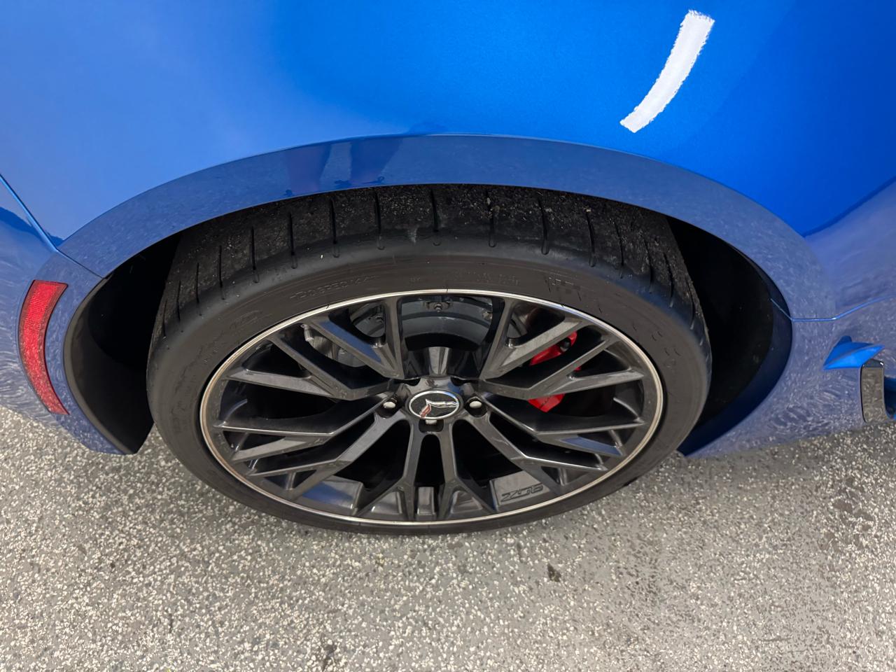 Chevrolet Corvette 2dr Z06 Cpe w/2LZ 2015