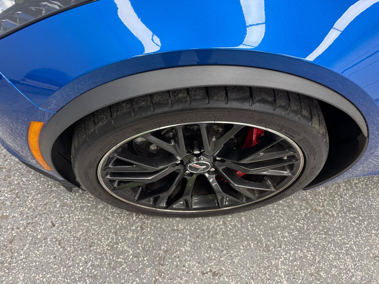 Chevrolet Corvette 2dr Z06 Cpe w/2LZ 2015