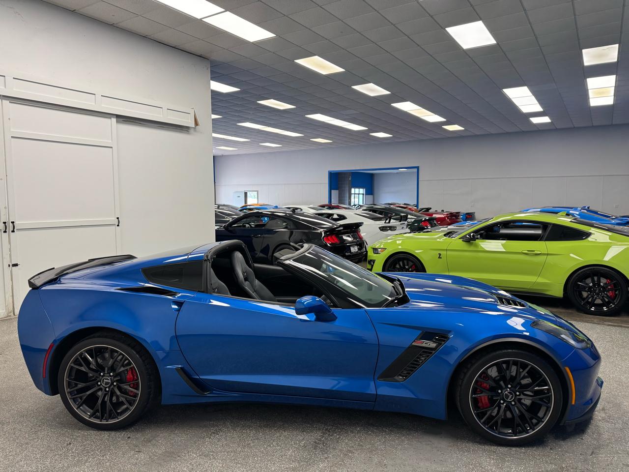 Chevrolet Corvette 2dr Z06 Cpe w/2LZ 2015