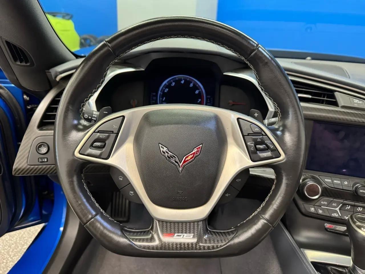 Chevrolet Corvette 2dr Z06 Cpe w/2LZ 2015
