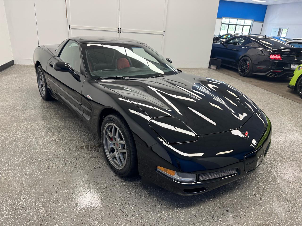 Chevrolet Corvette 2dr Z06 Hardtop 2004