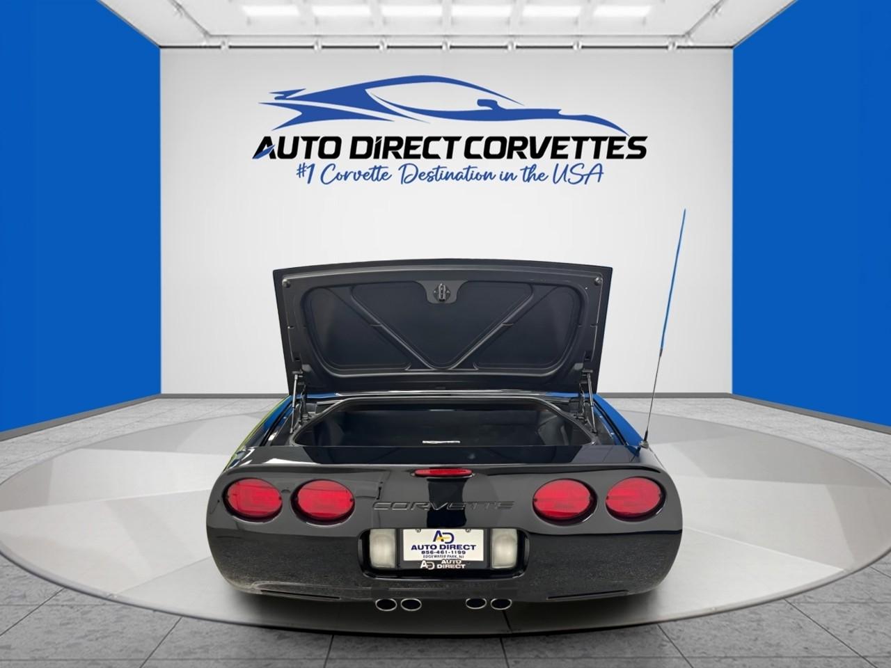 Chevrolet Corvette 2dr Z06 Hardtop 2004
