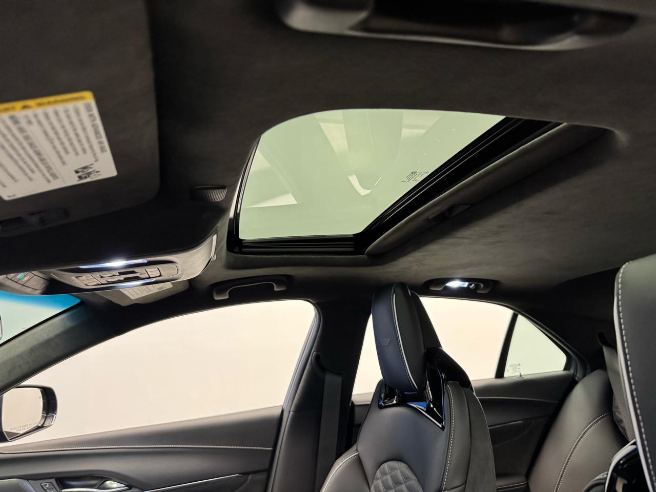 Cadillac CT4-V 4dr Sdn Blackwing 2025