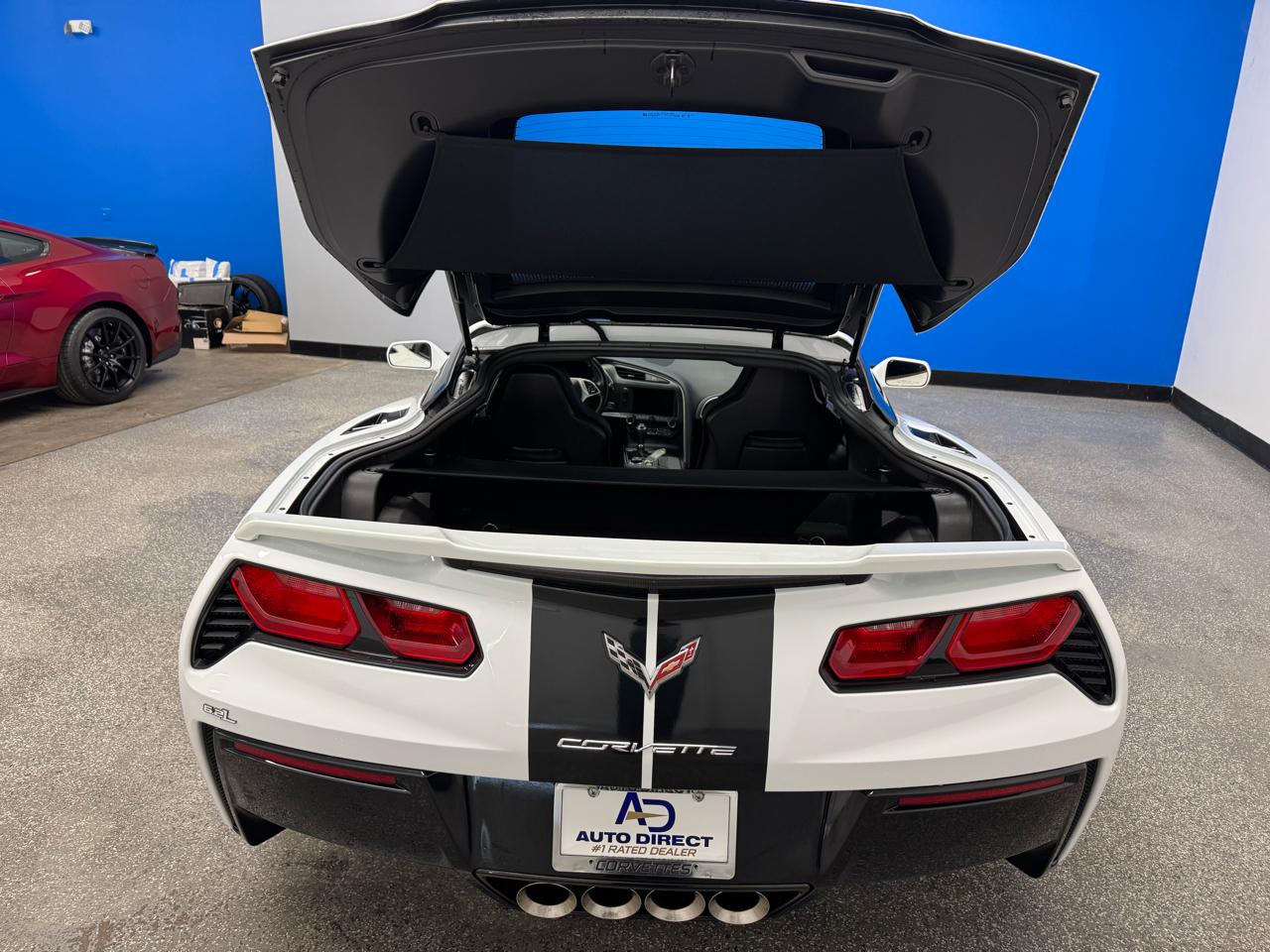 Chevrolet Corvette 2dr Stingray Cpe w/2LT 2015