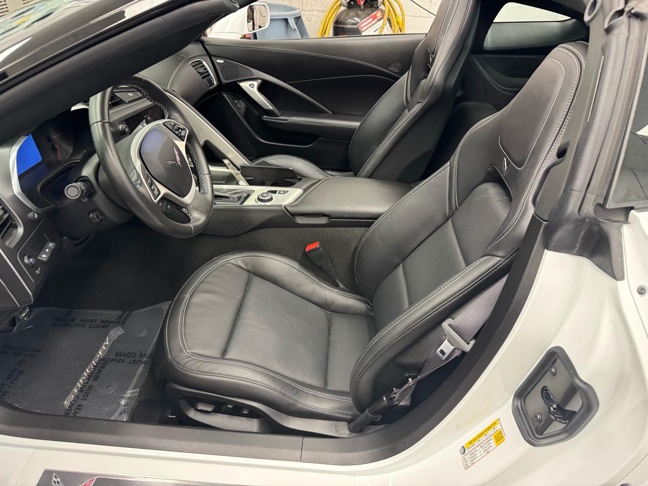 Chevrolet Corvette 2dr Stingray Cpe w/2LT 2015