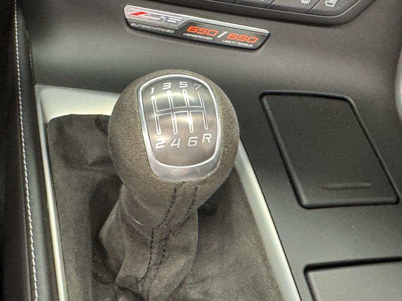 Chevrolet Corvette 2dr Z06 Cpe w/3LZ 2015