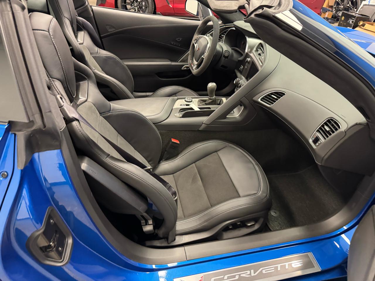 Chevrolet Corvette 2dr Z06 Cpe w/3LZ 2015