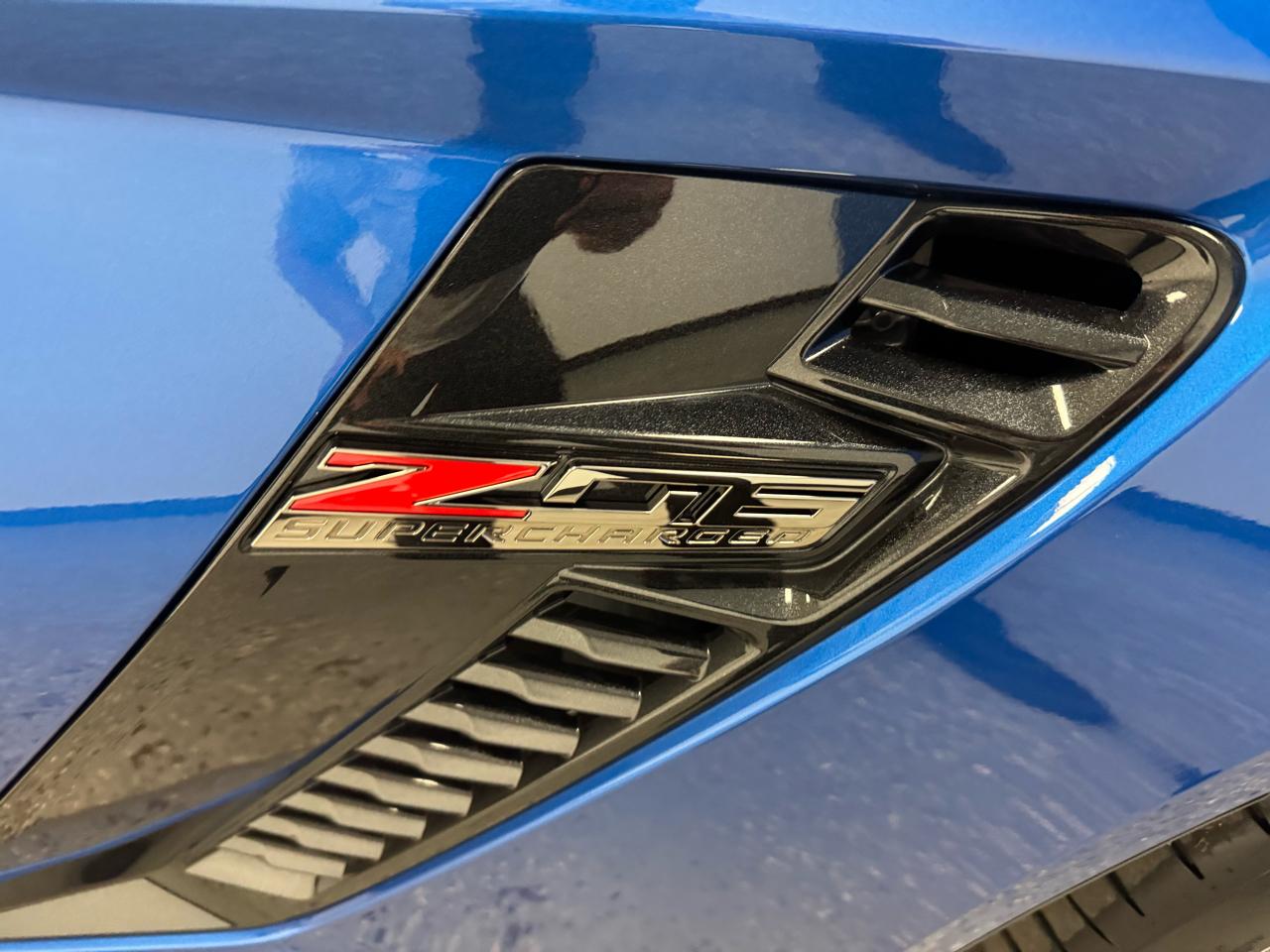 Chevrolet Corvette 2dr Z06 Cpe w/3LZ 2015