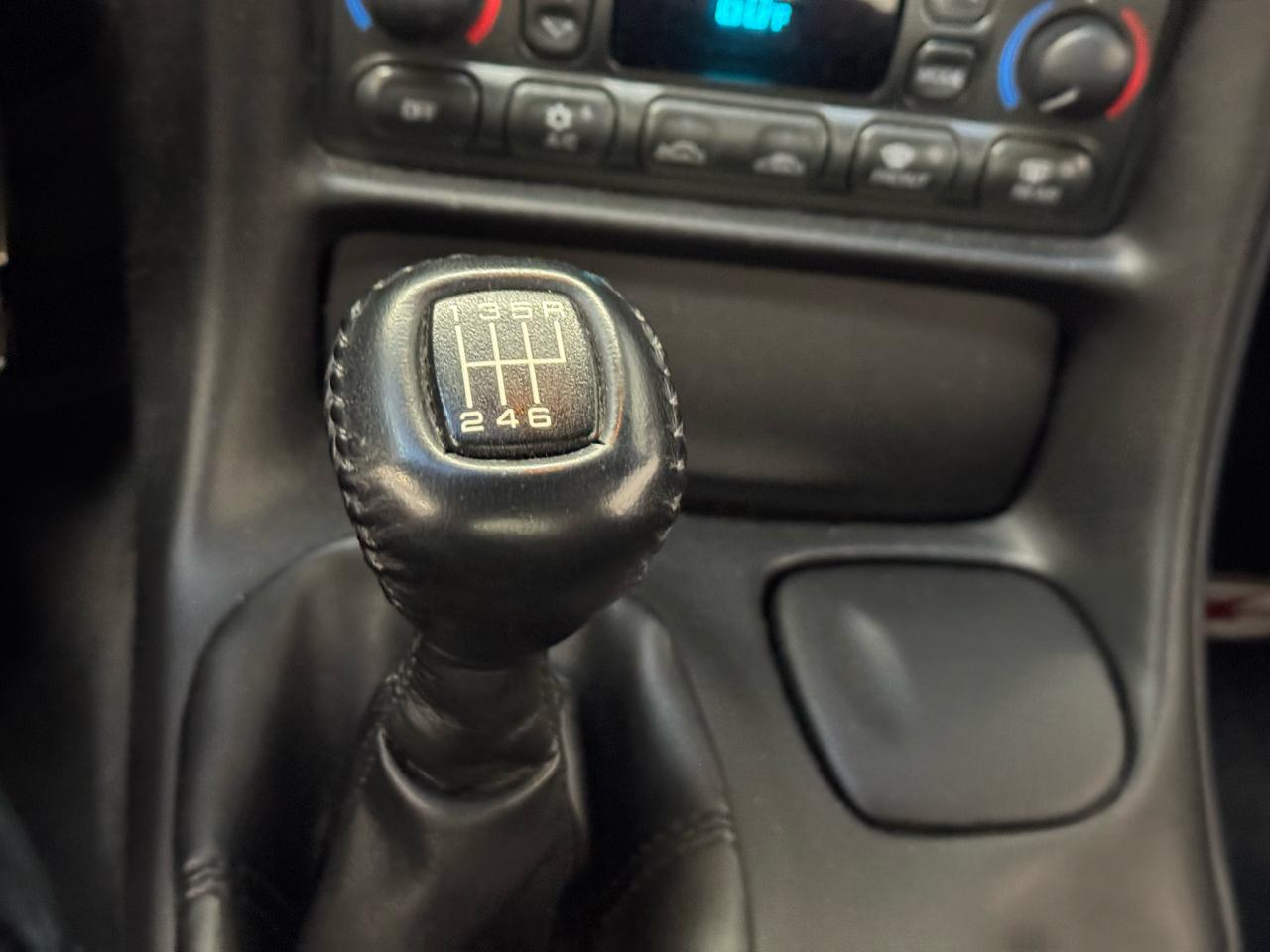 Chevrolet Corvette 2dr Z06 Hardtop 2004