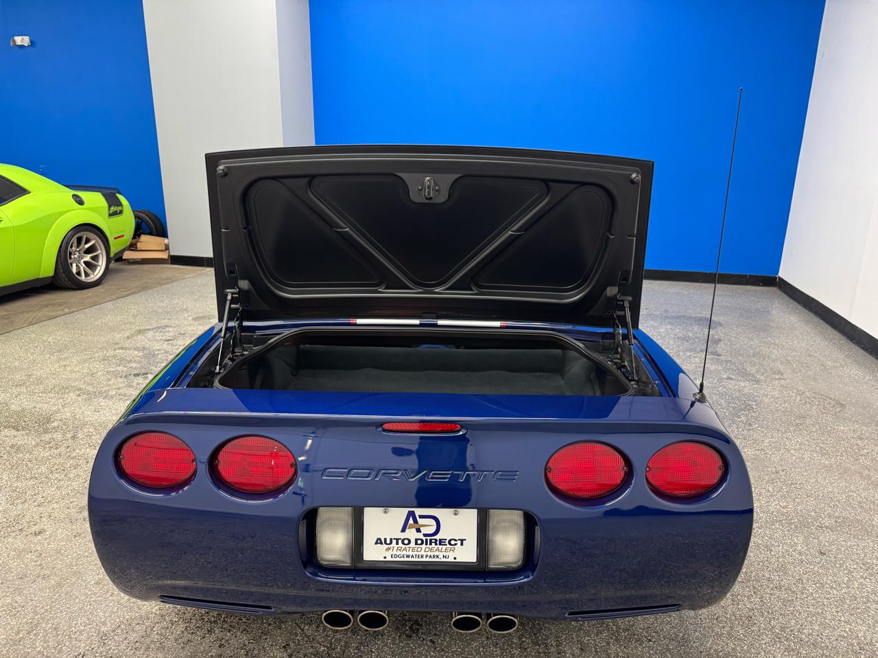 Chevrolet Corvette 2dr Z06 Hardtop 2004