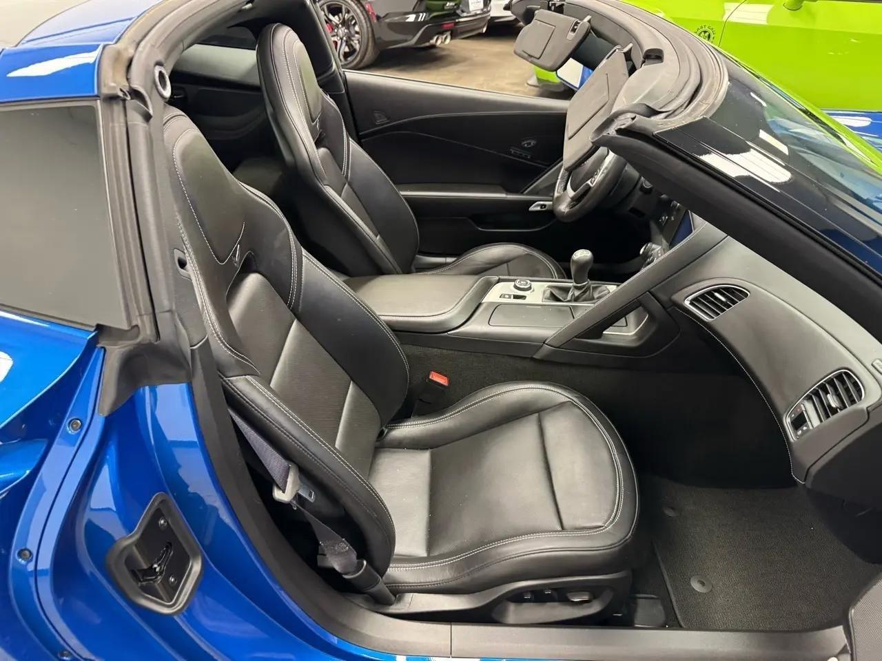 Chevrolet Corvette Stingray 2dr Z51 Cpe w/2LT 2014