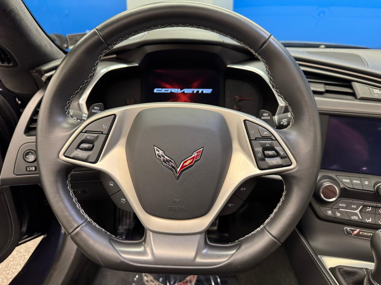 Chevrolet Corvette 2dr Stingray Z51 Cpe w/3LT 2016