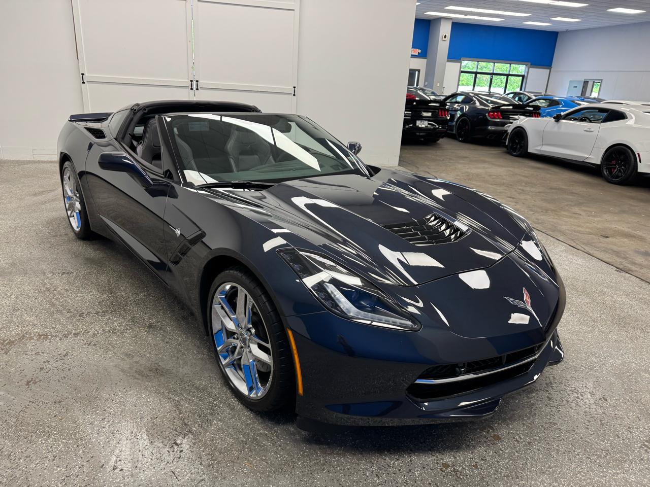 Chevrolet Corvette 2dr Stingray Z51 Cpe w/3LT 2016