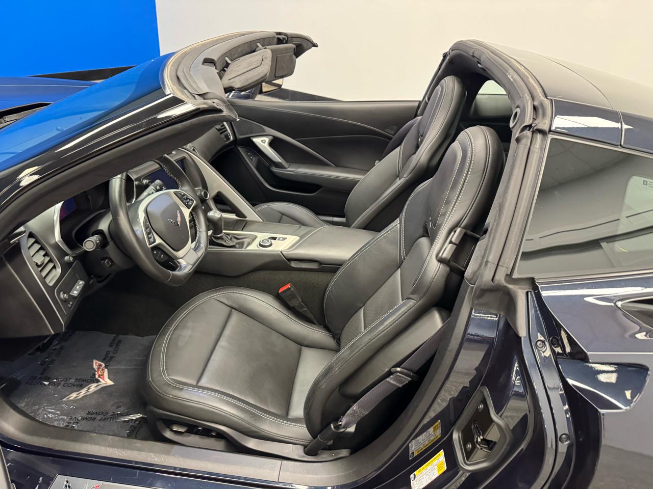 Chevrolet Corvette 2dr Stingray Z51 Cpe w/3LT 2016