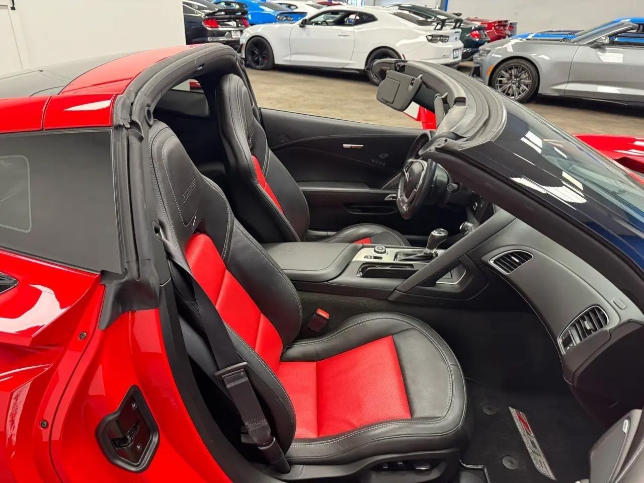 Chevrolet Corvette 2dr Z06 Cpe w/2LZ 2016