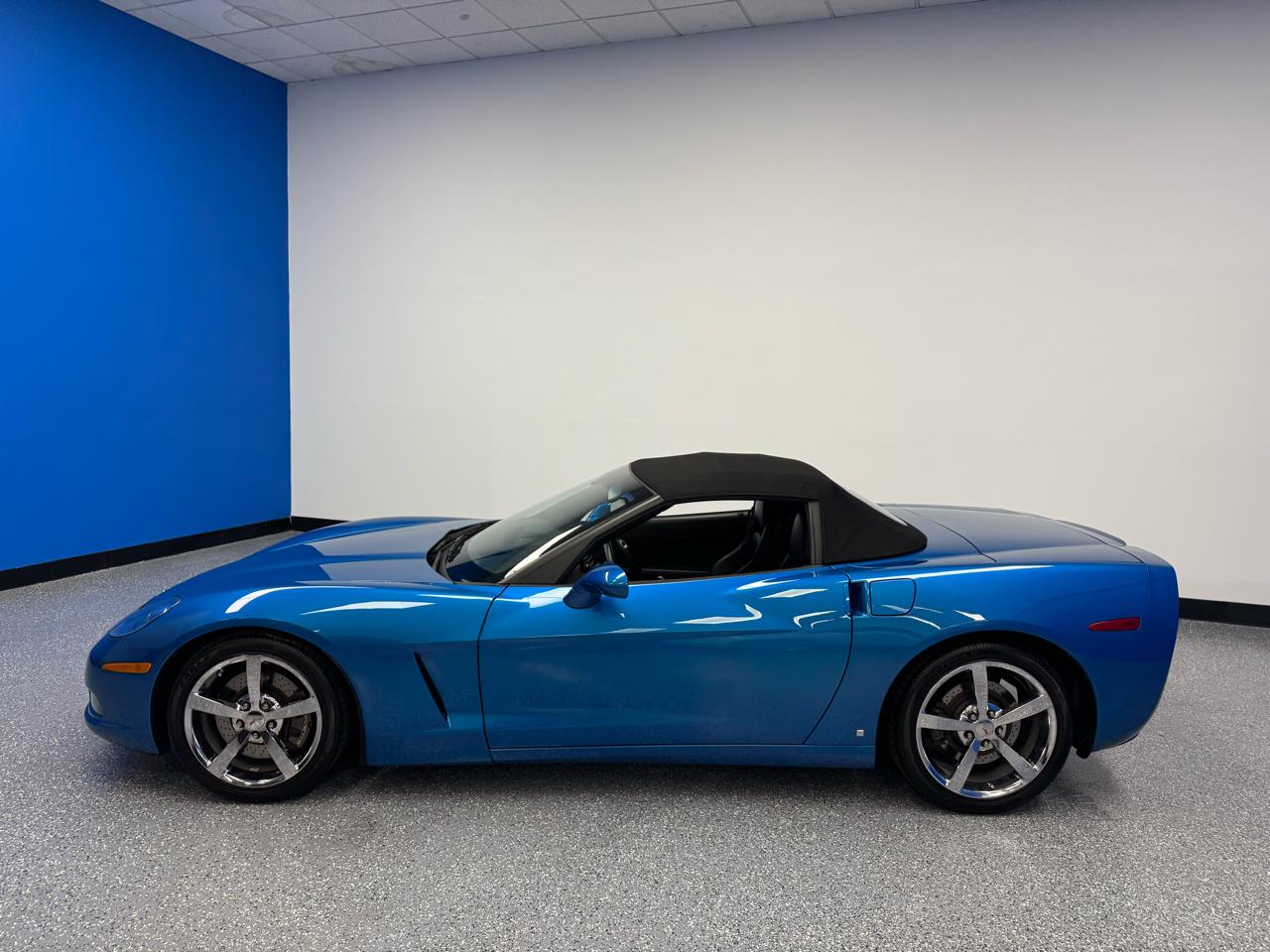 Chevrolet Corvette 2dr Conv w/3LT 2009