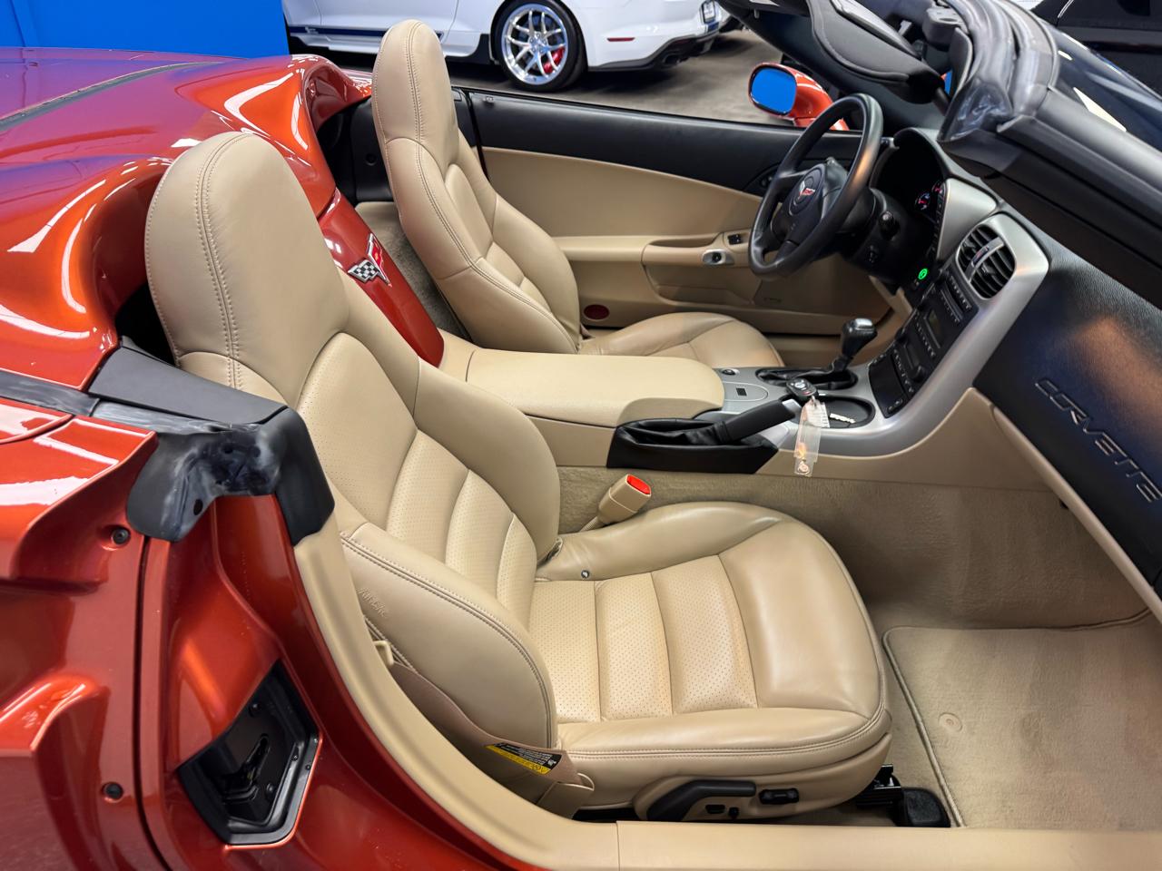 Chevrolet Corvette 2dr Convertible 2005