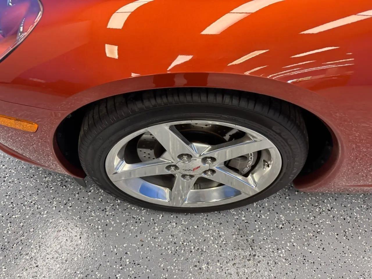 Chevrolet Corvette 2dr Convertible 2005