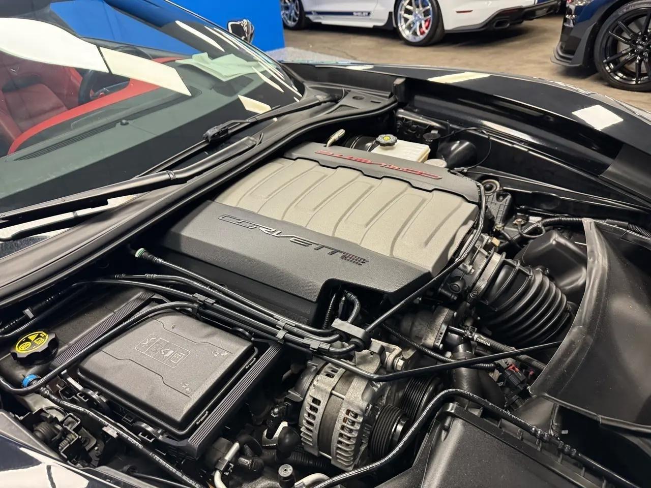 Chevrolet Corvette 2dr Stingray Z51 Cpe w/2LT 2019